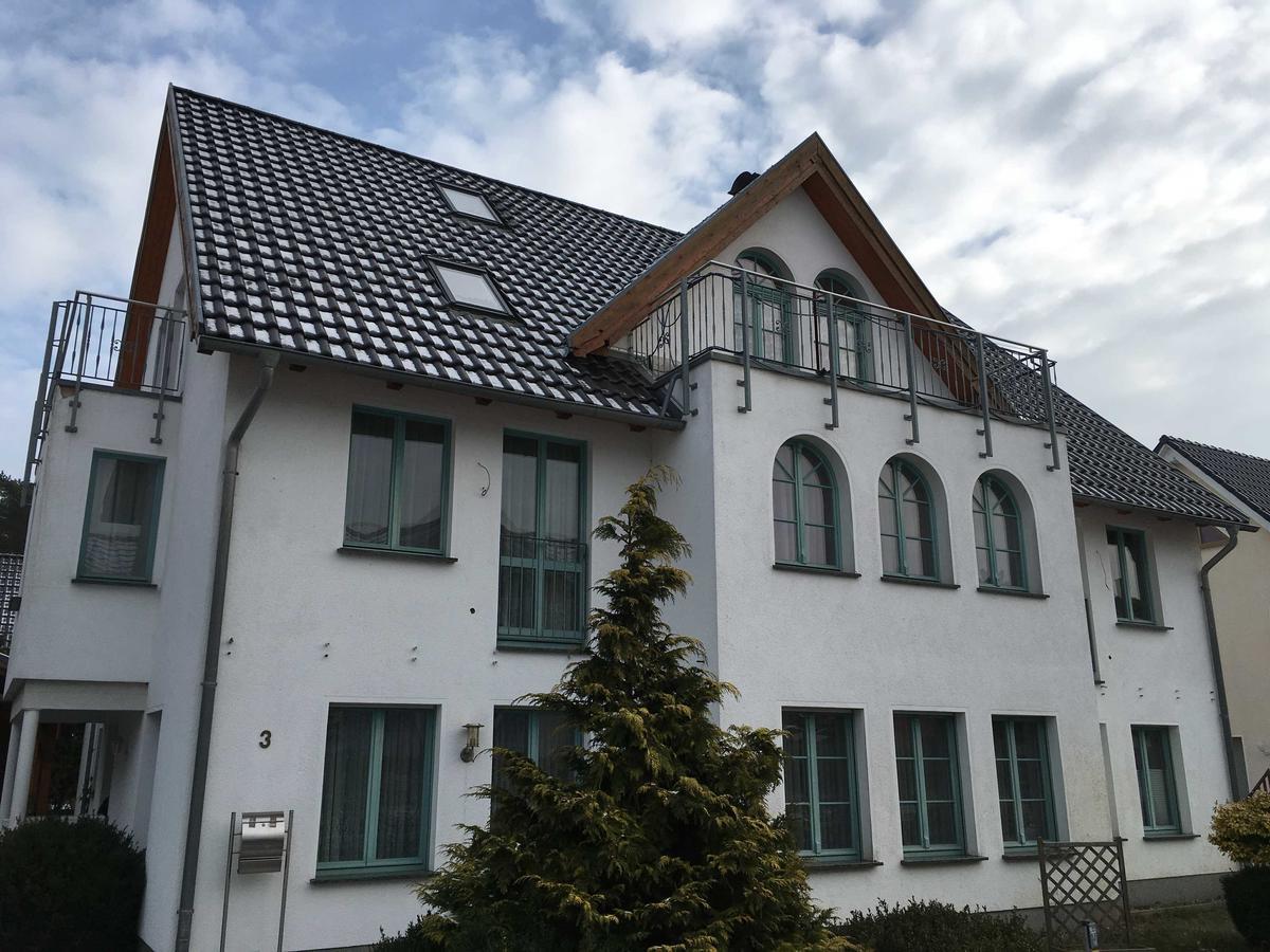Ferienhaus, Doppelhaushaelfte In Seebad Ahlbeck Heringsdorf  Luaran gambar